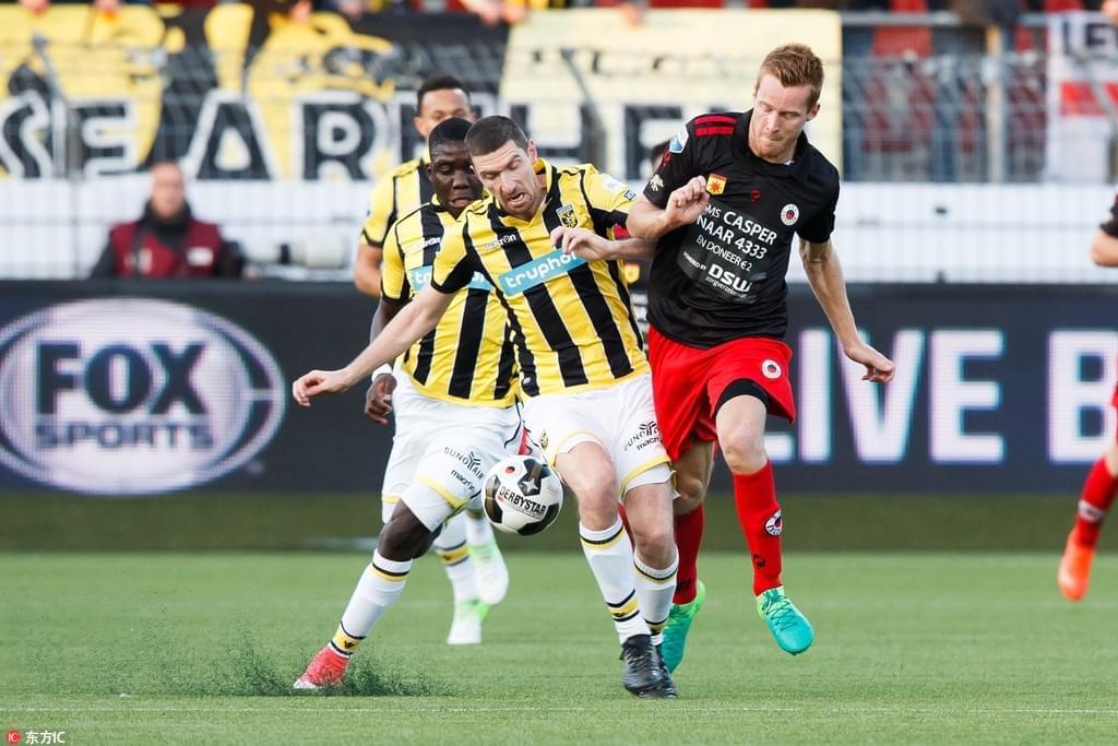 在相似的情 在相似的情