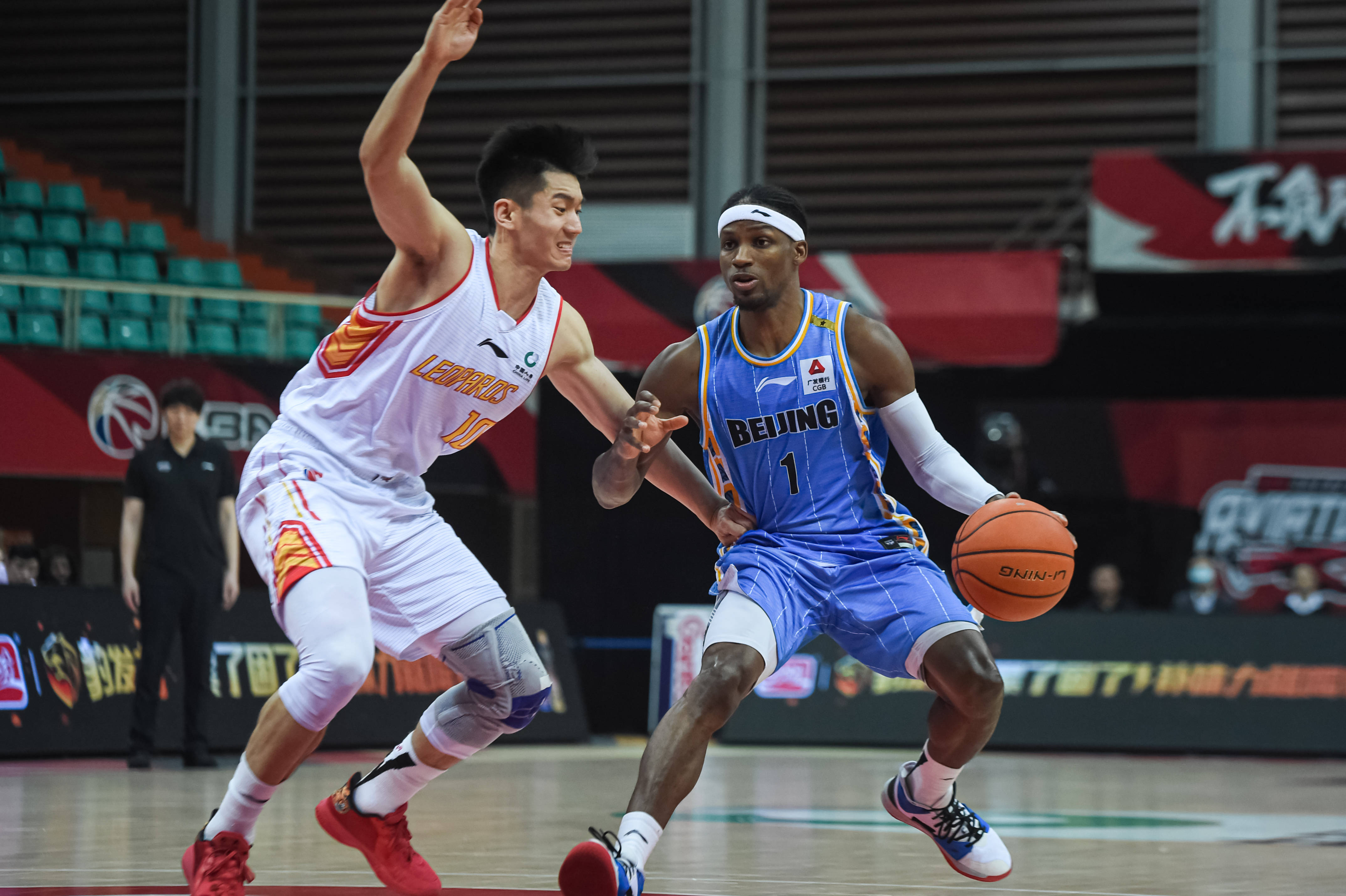 老将的退出 老将的退出