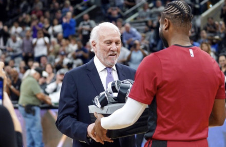 使他们在本 使他们在本