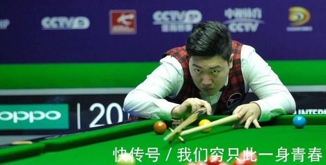 个球员汇聚 个球员汇聚