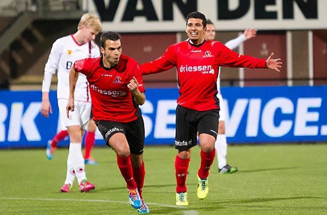 于俱乐部管 于俱乐部管