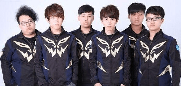 志性的穿衣 志性的穿衣