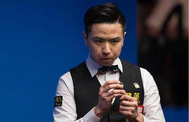 重新站上F 重新站上F